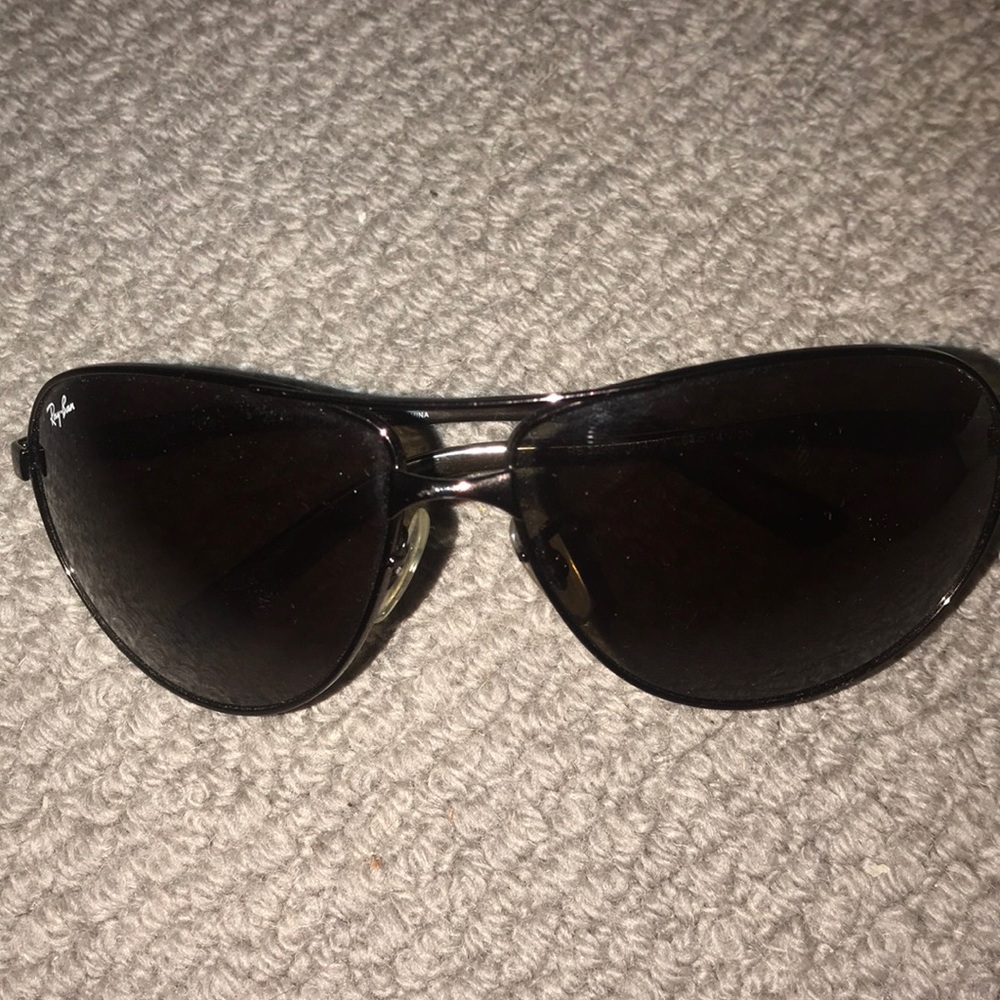 Ray Bans sunglasses